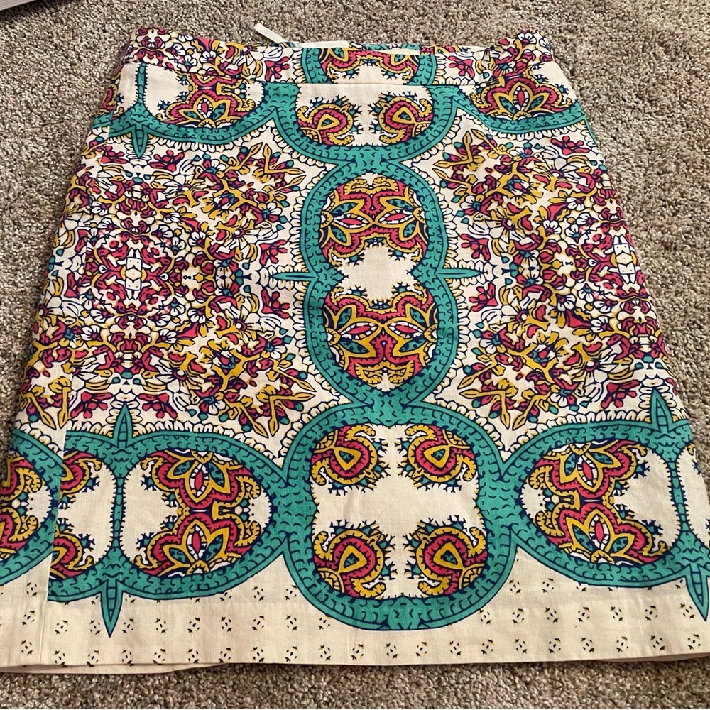 Lucy & Laurel pattern skirt